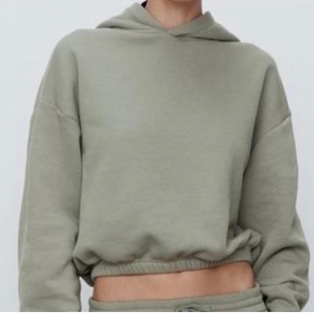 Zara Sage Green Cropped Hooded Sweatshirt